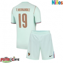 Camiseta Francia Theo Hernandez #19 Visitante Equipación para niños Mundial 2026 manga corta (+ pantalones cortos)